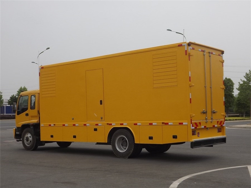 蒙城出租发电机-柴油发电机组电压低报警怎么办？