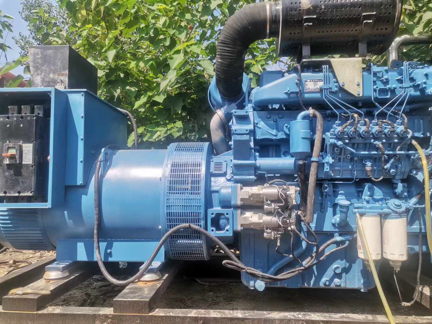 蒙城详细说明降低 800kW 柴油发电机输出电流波动的方法